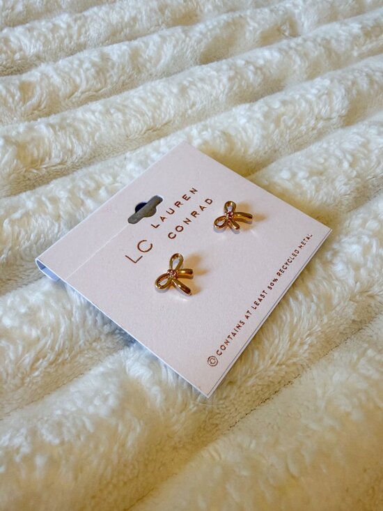 LC Lauren Conrad Jewelry - LC Lauren Conrad Gold Bow Stud Earrings New on Card